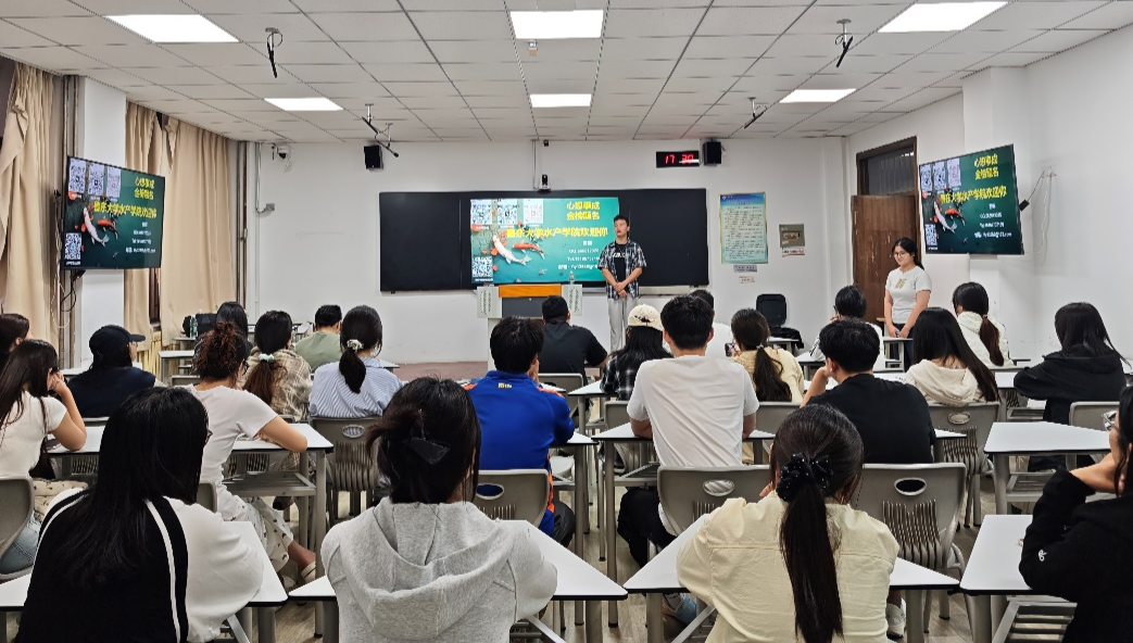 我院赴菏泽学院开展2026年研究生招生宣讲